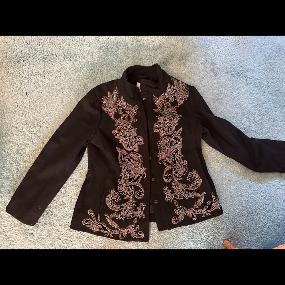 Chico’s beautiful dressy jacket for winter and holidays size 1